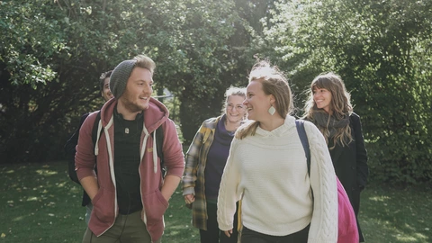 Mehrere Teilnehmende der Berufsfachschule