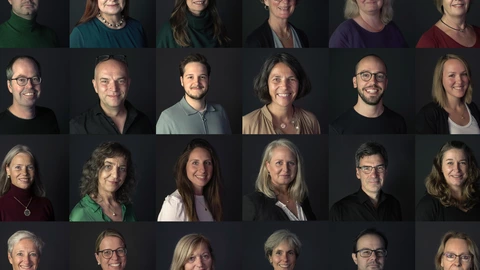 Viele Portraits vieler Menschen als Kollage