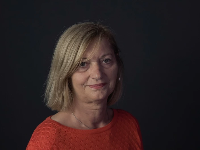 Portrait einer lächelnden Frau